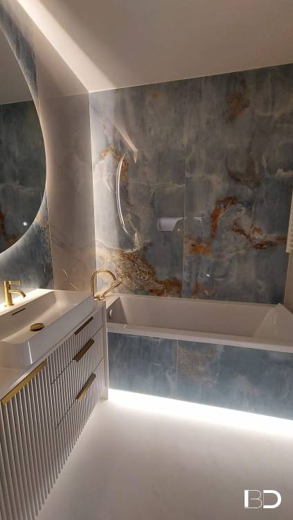 ул. Белых Тигров 4